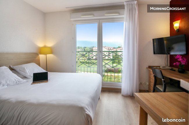 Appartement 1 pièce 23 m² · à Divonne-les-Bains · 23 m² · 1 090 €