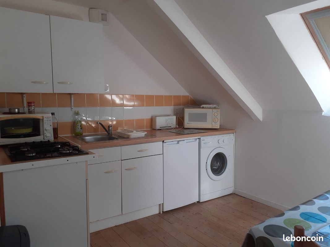 Appartement 2 pièces 25 m² · à Grâces · 25 m² · 460 €