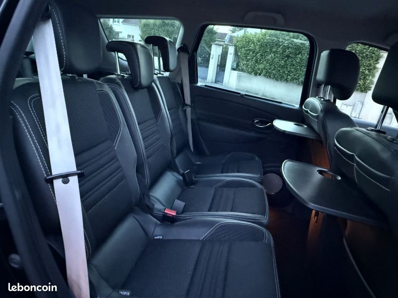 Renault GRAND SCENIC III 1.5 DCI 110CH ENERGY BOSE ECO² EURO6 7 PLACES 2015 (image 18)