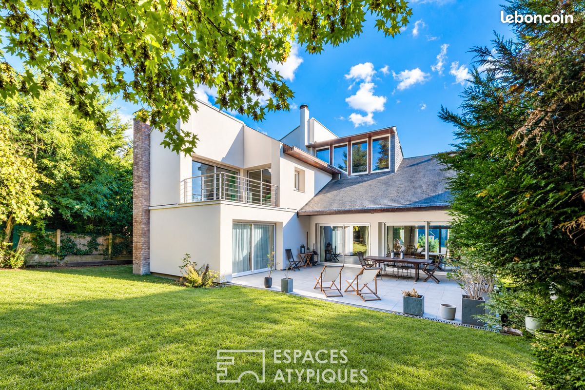 Maison 9 pièces 246 m² · à Deuil-la-Barre · 246 m² · 926 000 €