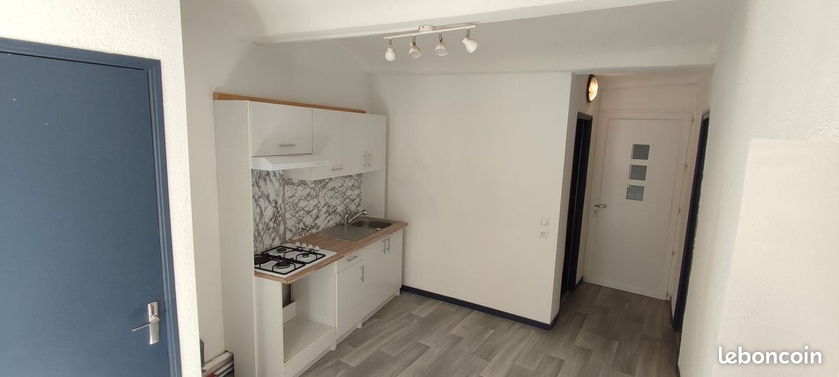 Appartement 2 pièces 43 m² · à Montélimar · 43 m² · 490 €