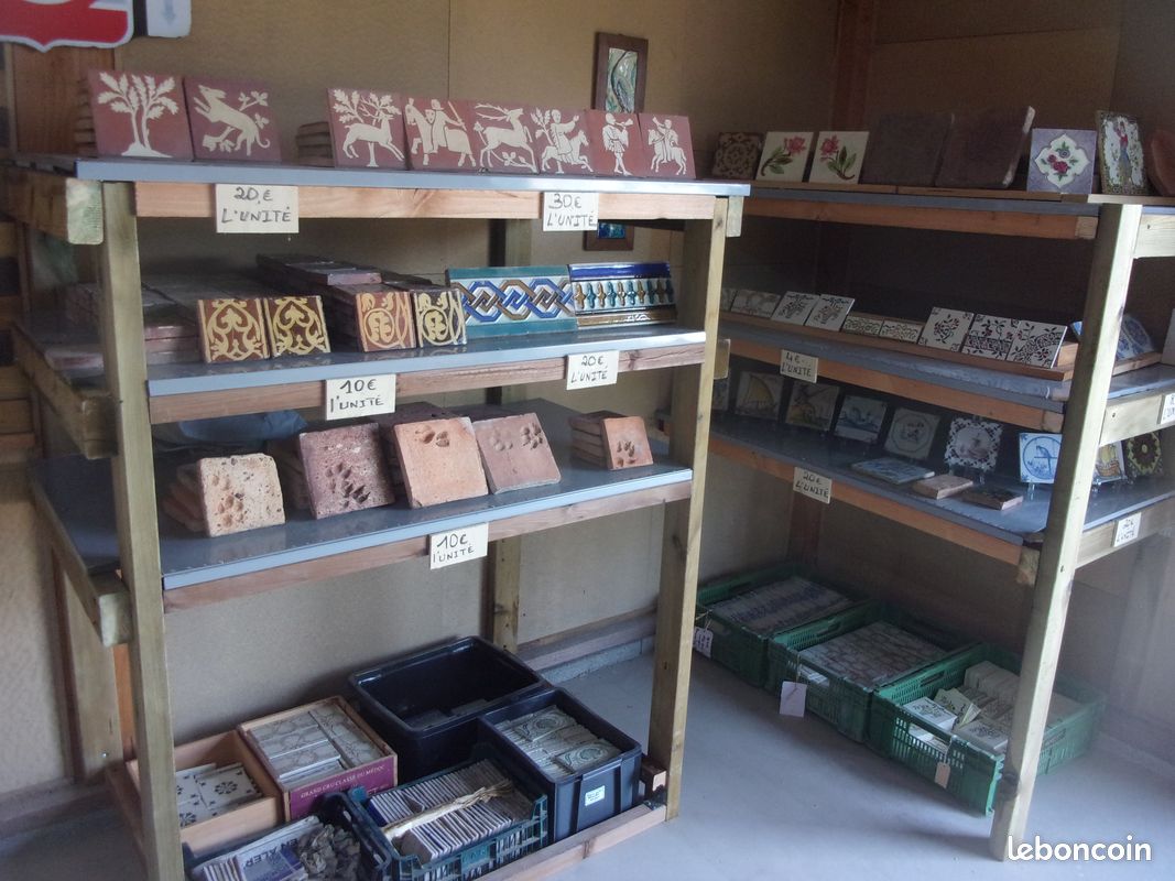 Tomettes carreaux carrelage parement bois (image 2)