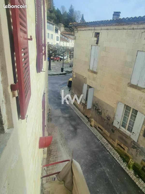 Maison 4 pièces 156 m² - Aubeterre-sur-Dronne 16390 (image principale 15)