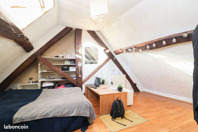 Studio 1 pièce 16 m² — 1