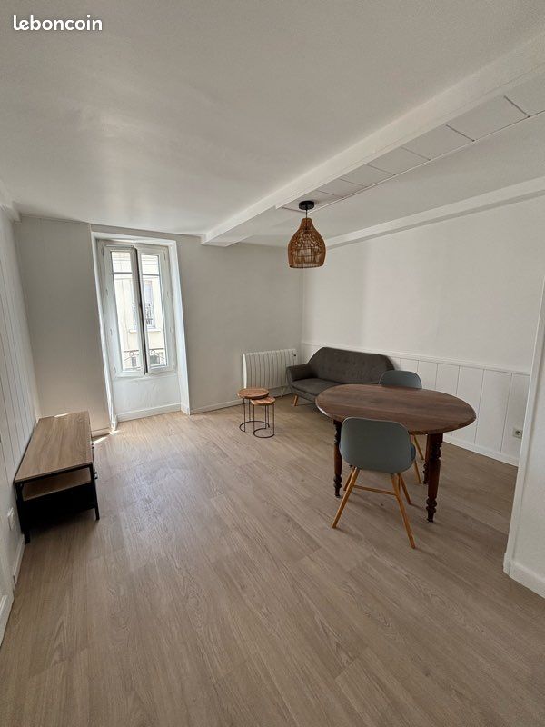 Appartement 2 pièces 35 m² · à Laval · 35 m² · 490 €