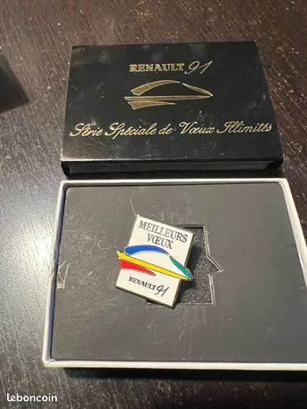 Pins RENAULT Clio I (1990/1999) - Arthus Bertrand - Collection
