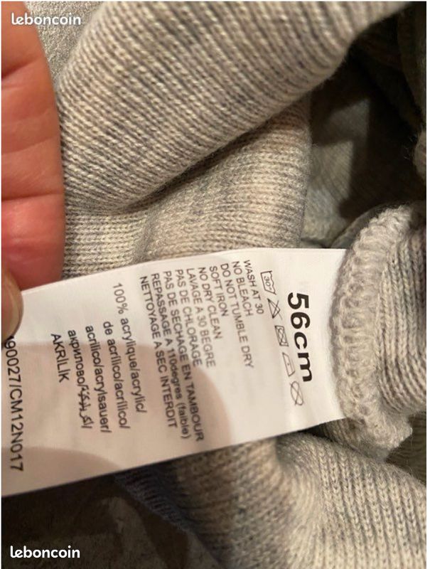 NEUF bonnet Lévis kids taille 56 valeur 28 (image 4)