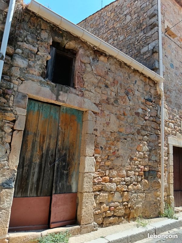 Maison 4 pièces 168 m² · à Gabian · 168 m² · 75 000 €