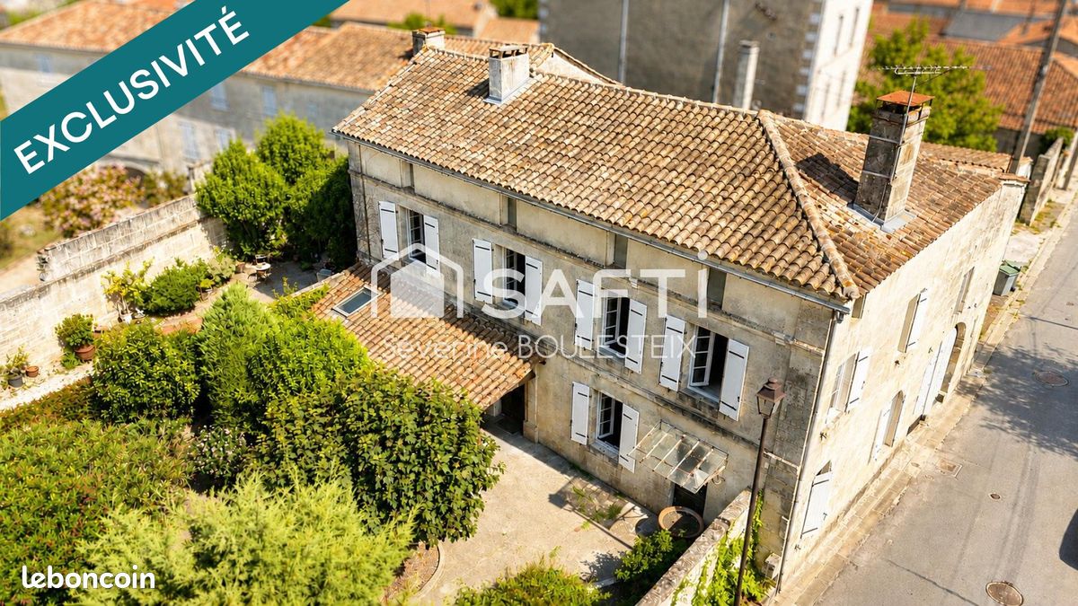 Maison 6 pièces 145 m² · à Saint-Même-les-Carrières · 145 m² · 159 000 €