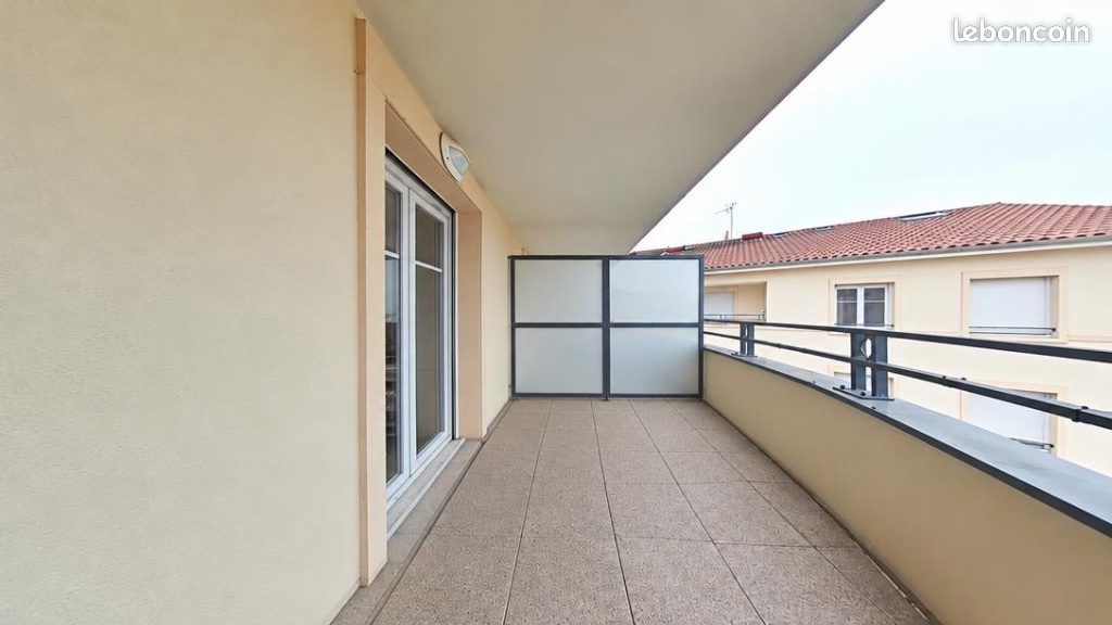 Appartement 3 pièces 84 m² · à Saint-Étienne · 84 m² · 890 €/mois