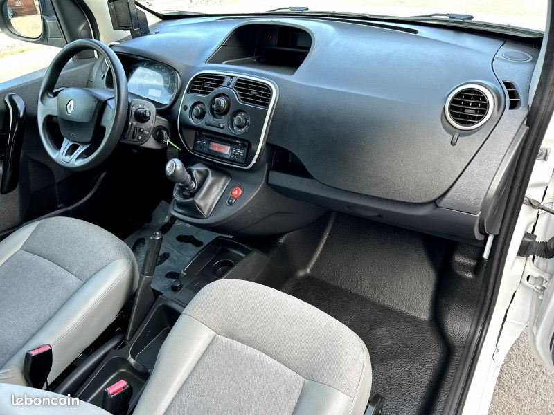 Renault KANGOO II EXPRESS MAXI 1.5 BLUE DCI 95CH GRAND VOLUME CONFORT (image 18)