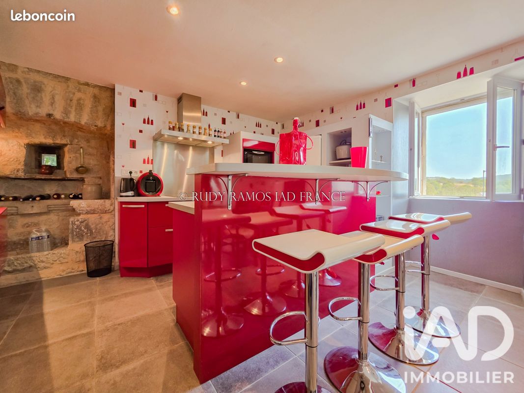Maison 8 pièces 165 m² · à Sévérac d'Aveyron · 165 m² · 269 000 €
