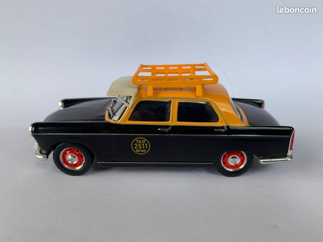 ATLAS MODÈLE VOITURE DieCast 1/43 Peugeot 505 Danielson Police France