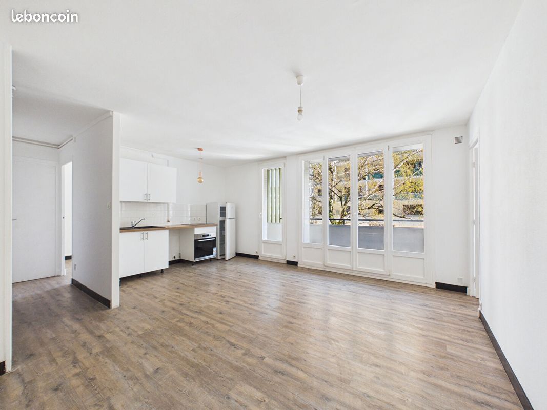 Appartement 3 pièces 52 m² · à Grenoble · 52 m² · 790 €