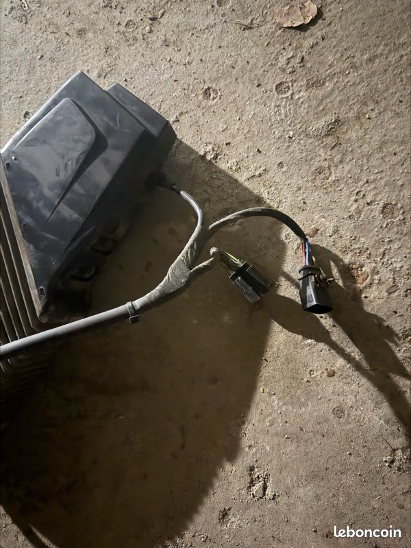 Attache remorque E60 (image 2)