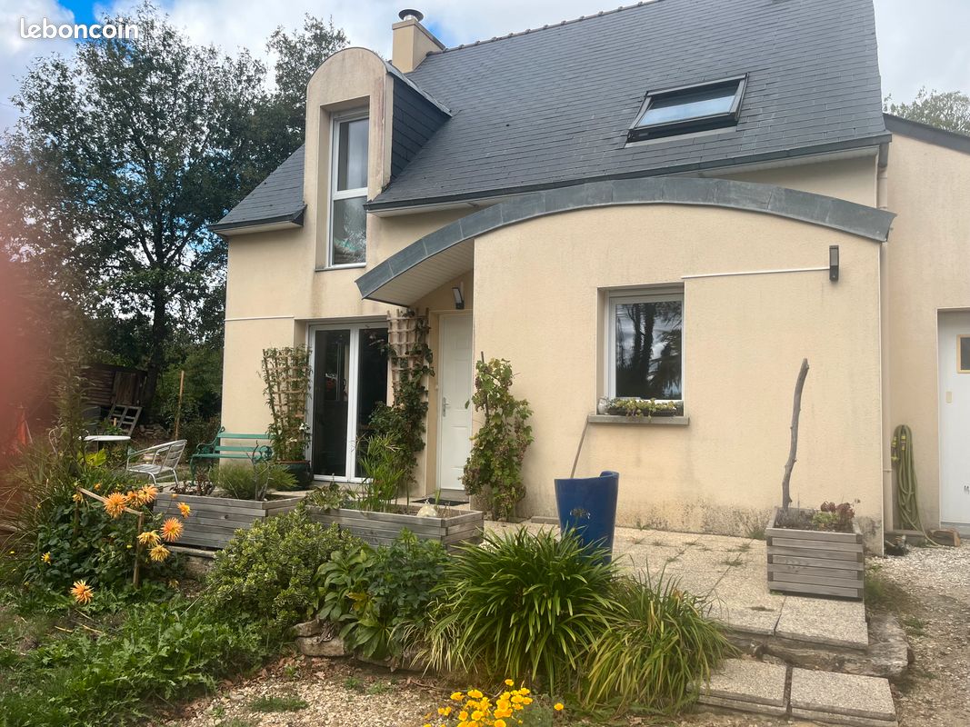 Maison 5 pièces 92 m² · à Monterblanc · 92 m² · 287 000 €