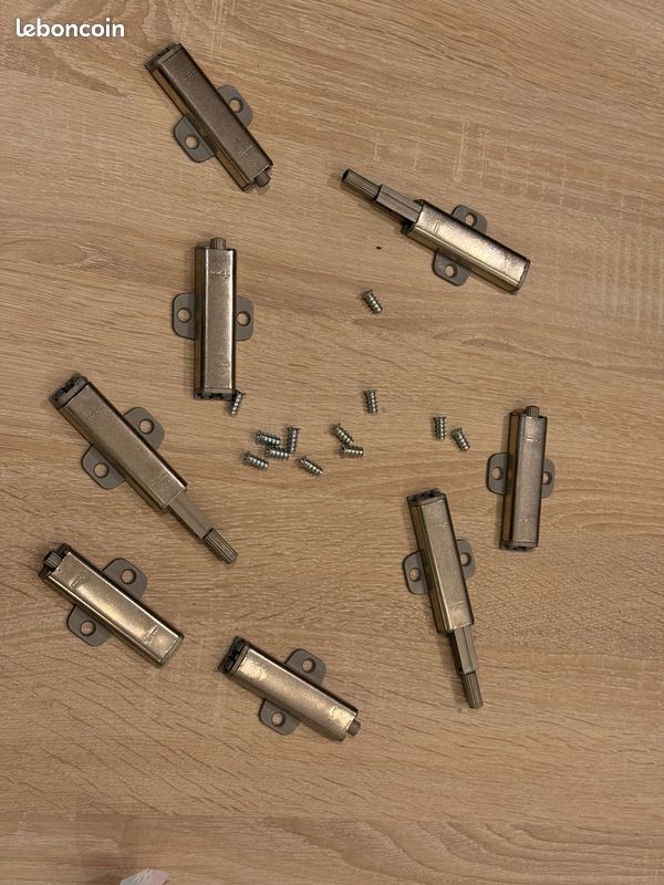 Lot de systèmes d'ouverture push-pull Form Darwin Casto leroy ikea (image 2)