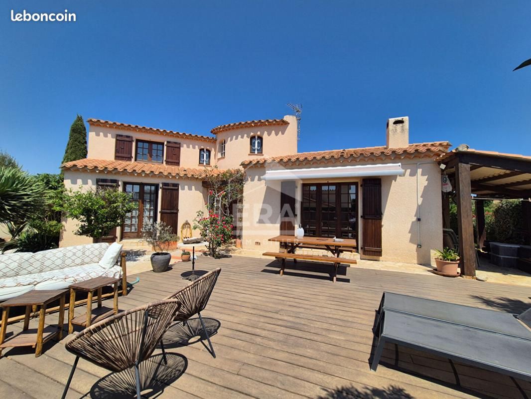 Maison 4 pièces 147 m² · à Saint-Cyprien · 147 m² · 499 000 €