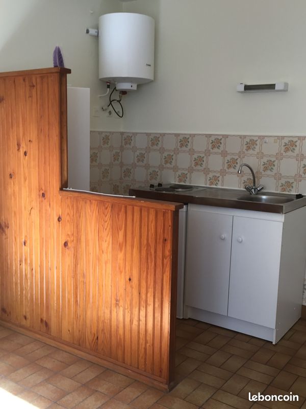 Appartement 2 pièces 21 m² · à Niort · 21 m² · 300 €/mois