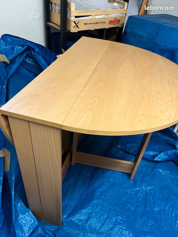 Table et chaises (image 3)