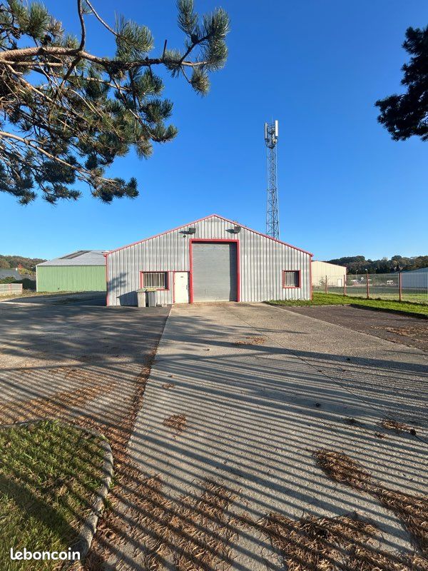 Local commercial 2 pièces 299 m² · à Saint-Martin-de-la-Lieue · 299 m² · 315 000 €