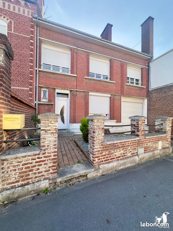 Maison 8 pièces 184 m² · à Cambrai · 184 m² · 194 500 €