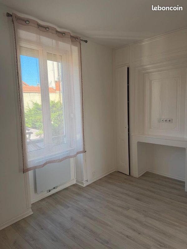 Appartement 2 pièces 24 m² · à Saint-Fons · 24 m² · 560 €