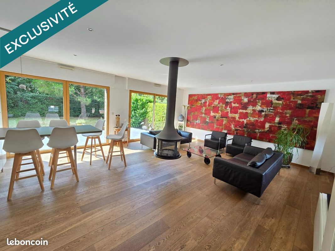 Maison 6 pièces 180 m² · à Sequedin · 180 m² · 569 000 €