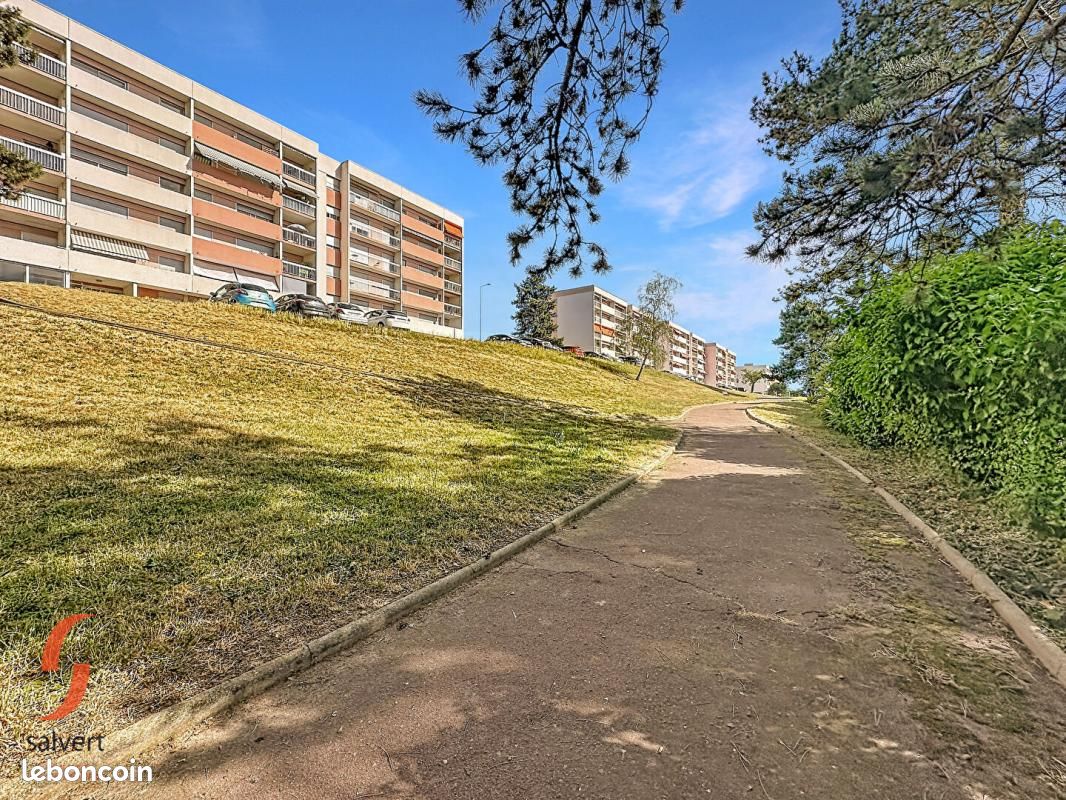 Appartement 4 pièces 84 m² · à Montluçon · 84 m² · 59 900 €
