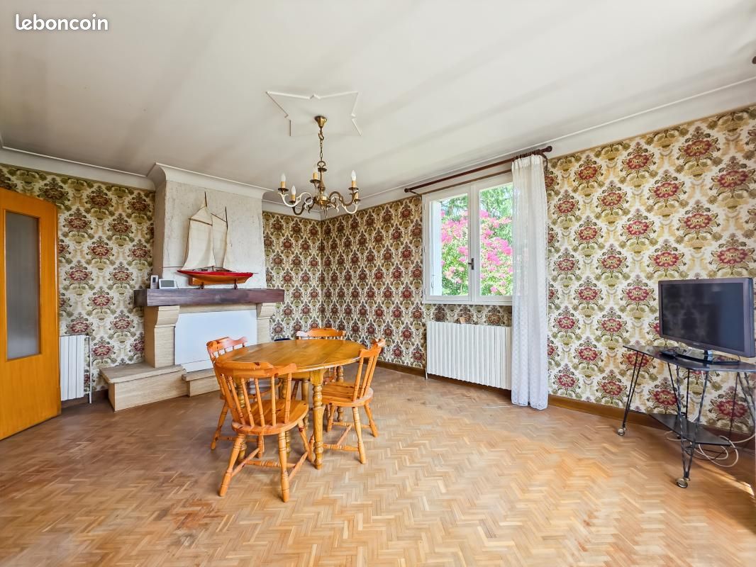 Maison 4 pièces 170 m² · à Colayrac-Saint-Cirq · 170 m² · 140 000 €