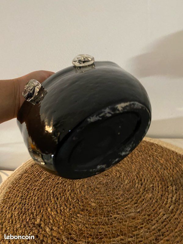 Magnifique Vase Panier "Sac à Main" en Verre Soufflé – Noir & Transparent (image 4)