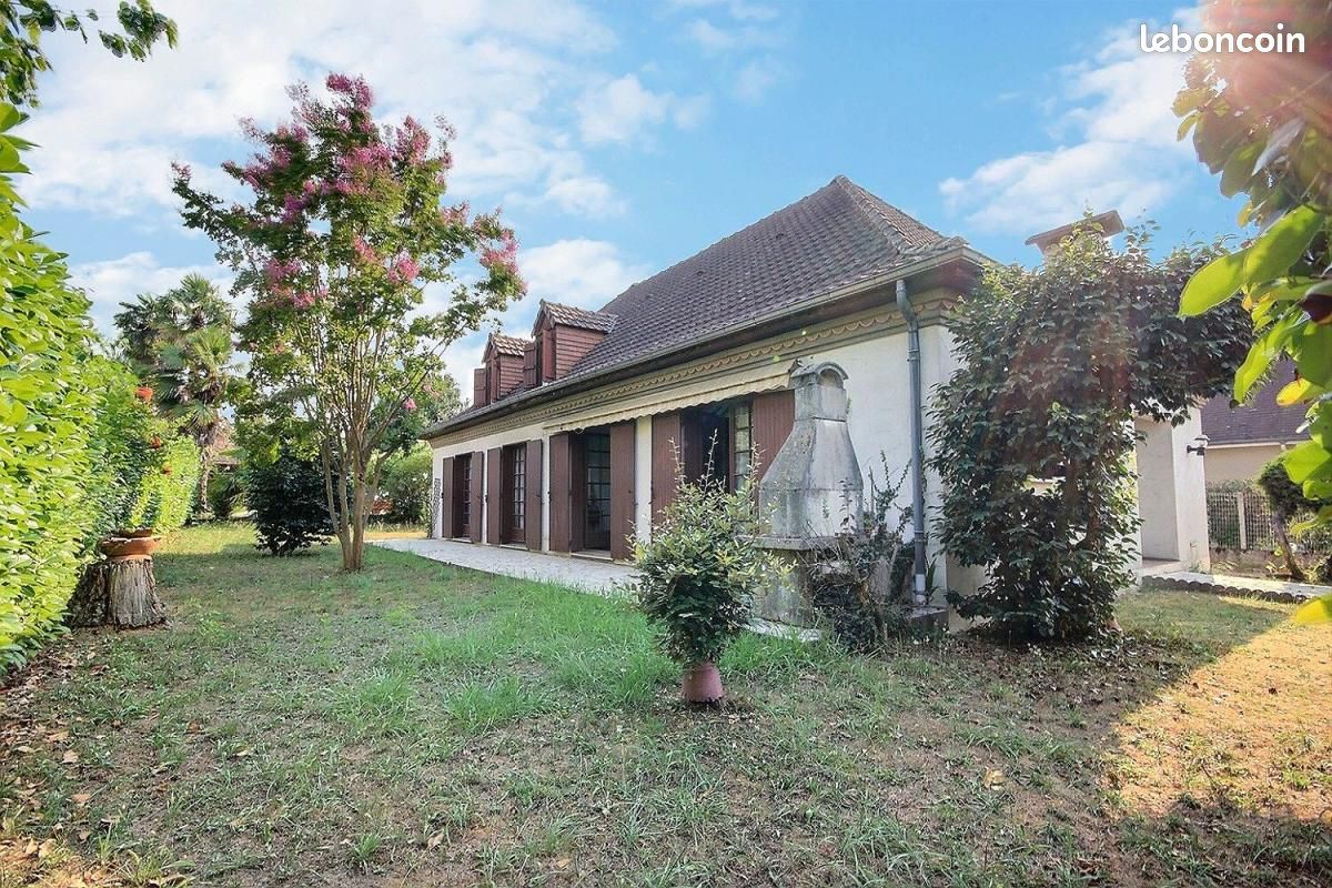 Maison 5 pièces 152 m² · à Pau · 152 m² · 286 000 €