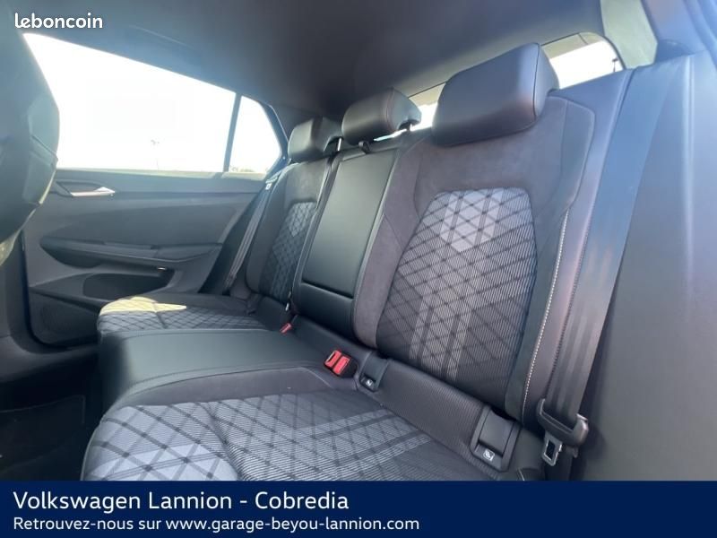 Volkswagen Golf 1.5 eTSI EVO2 150ch R-Line DSG7 (image 33)