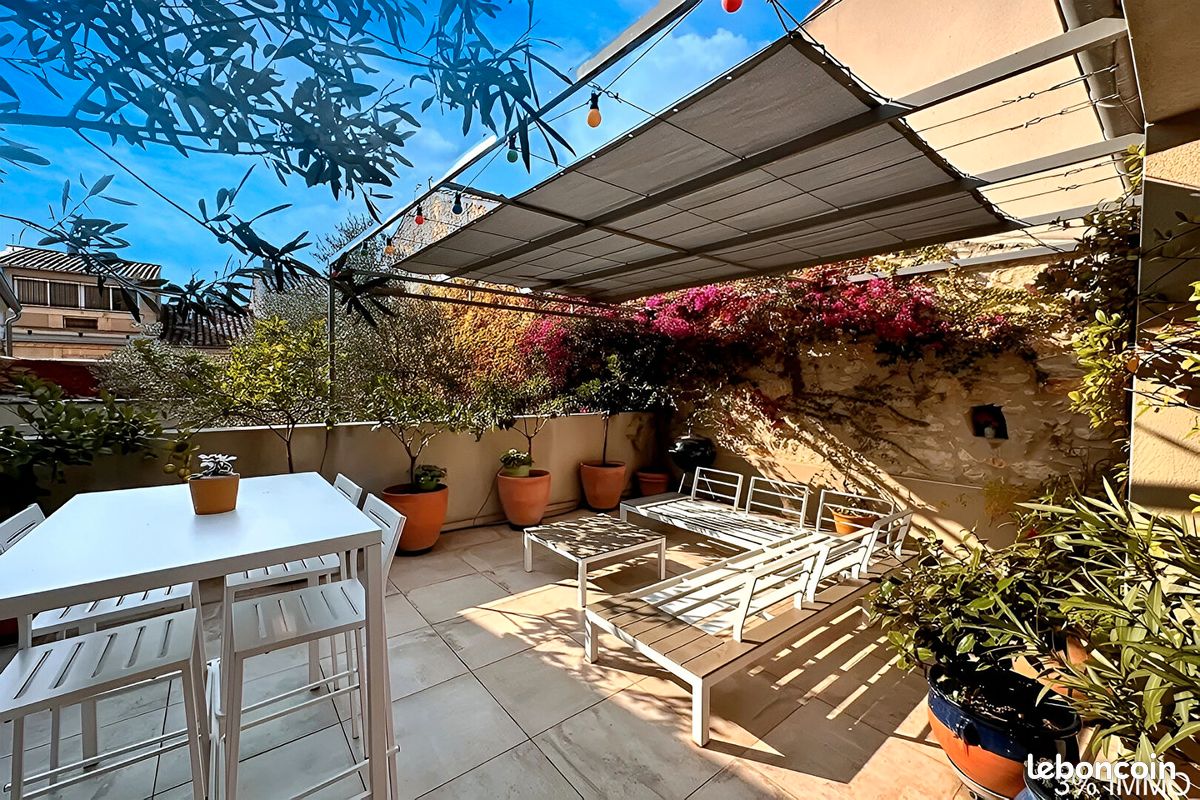 Maison 4 pièces 120 m² · à Nîmes · 120 m² · 590 000 €