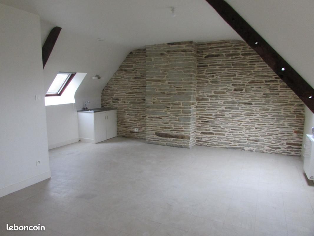 Appartement 1 pièce 37 m² · à Ploërmel · 37 m² · 496 €