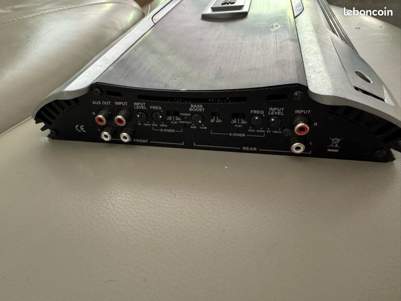 Amplificateur jbl GTO 1004 (image 3)