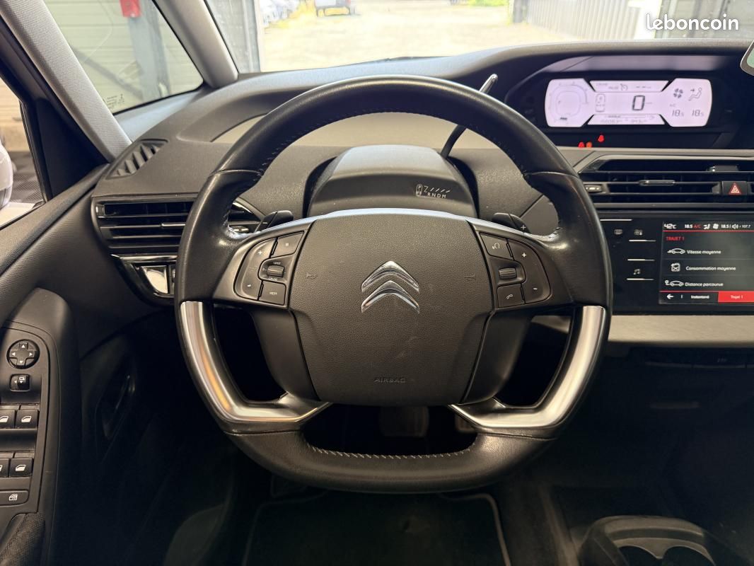 Citroën C4 Picasso 1.6 BlueHDi 120ch Feel S&S (image 10)