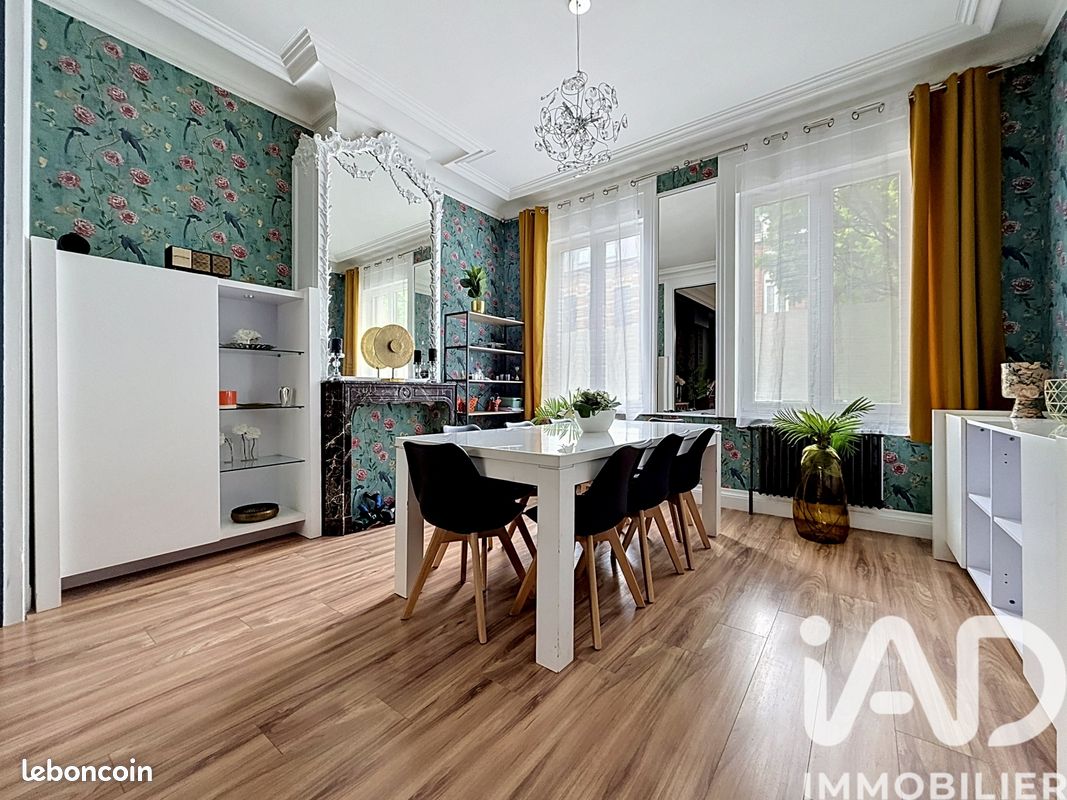 Maison 6 pièces 190 m² · à Roubaix · 190 m² · 279 000 €