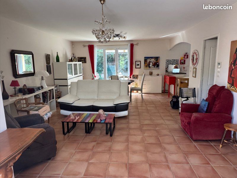Maison 4 pièces 100 m² · à Salon-de-Provence · 100 m² · 410 000 €