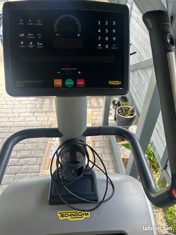 Escalier cardio Technogym Excite Climb (image 6)