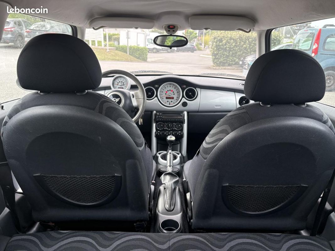 MINI MINI 1.6i - 90 One (image 9)