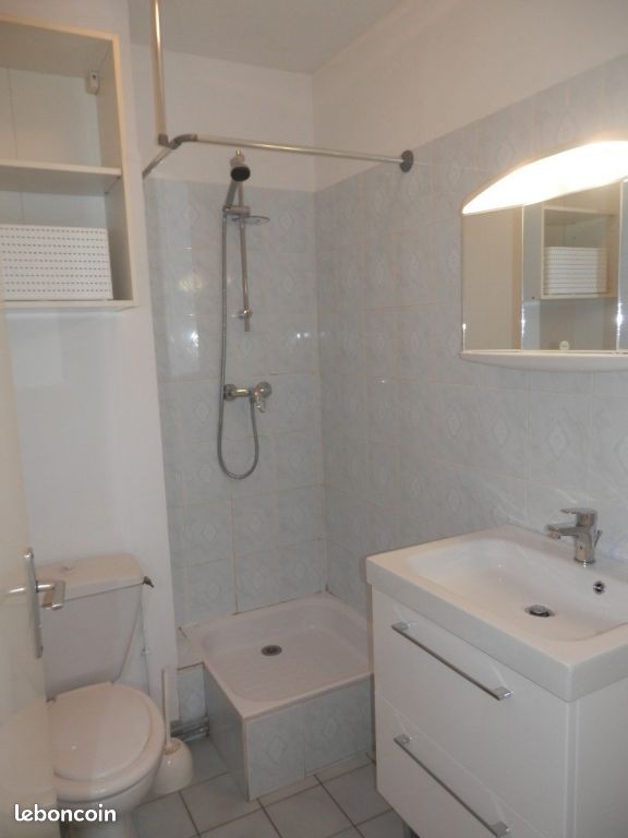 Studio 1 pièce 18 m² - Poitiers 86000 (image principale 2)
