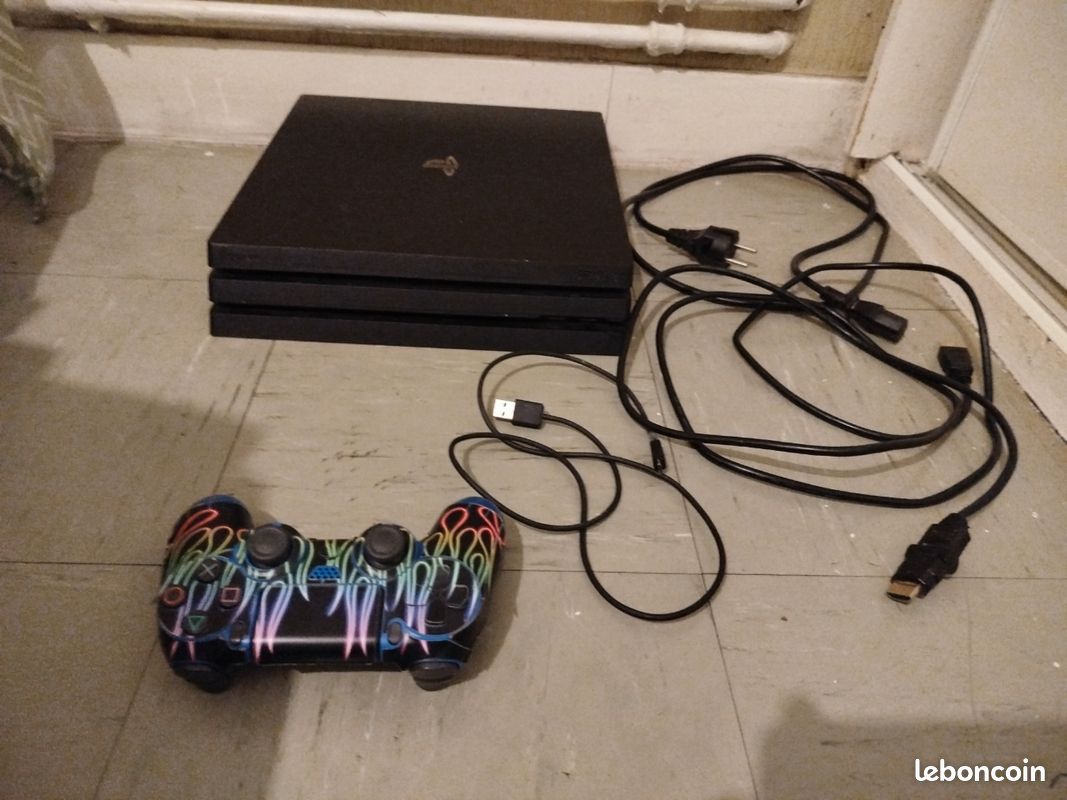 PS4 pro (image 6)