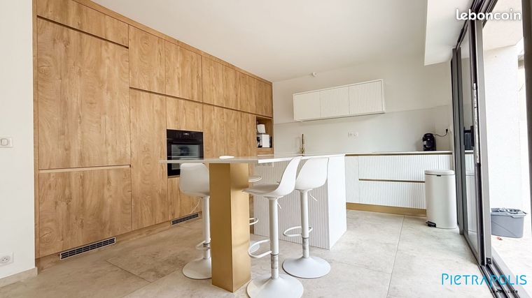 Maison 6 pièces 150 m² — 3