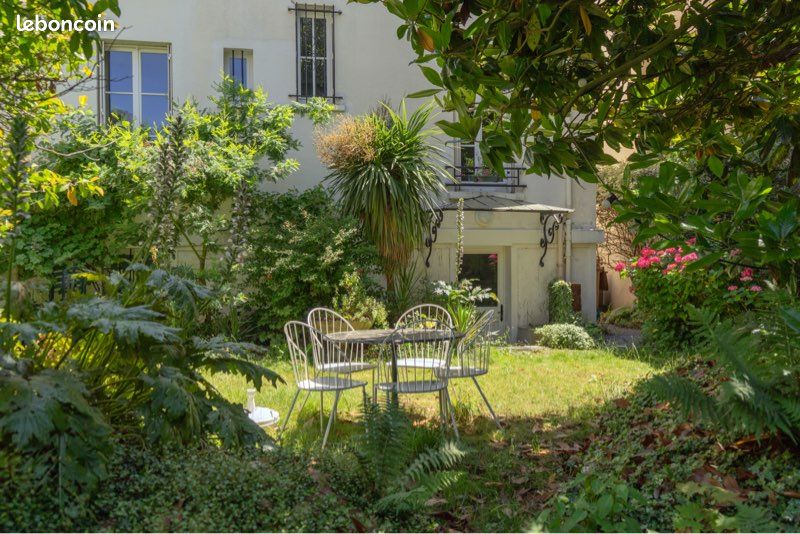Maison 7 pièces 152 m² · à Neuilly-Plaisance · 152 m² · 830 000 €