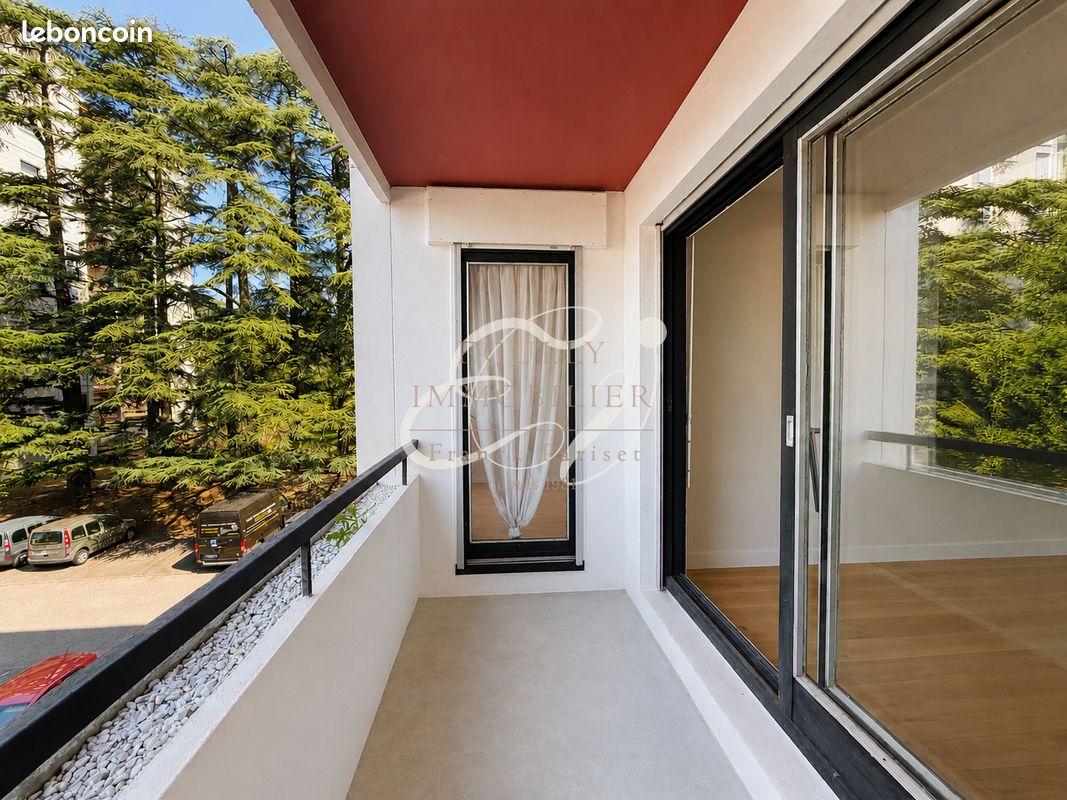 Appartement 2 pièces 58 m² · à Écully · 58 m² · 172 000 €