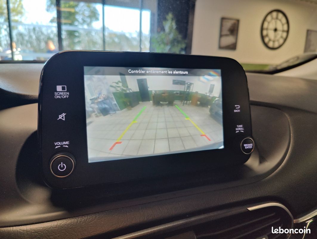 Fiat TIPO 1.6 Multijet 130ch LIFE BVM6 (image 19)