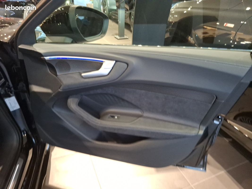AUDI A5 Avant TFSI 204 ch S tronic 7 S line (image 28)