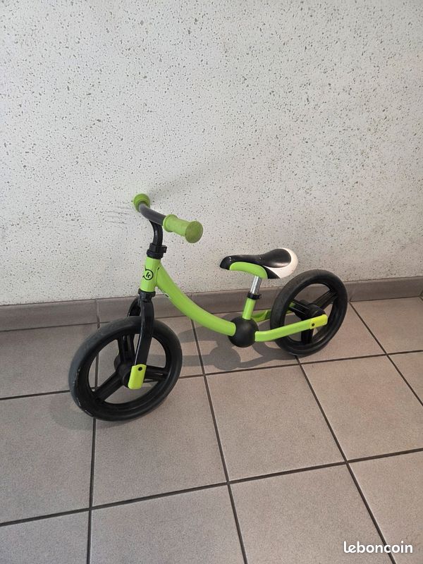 Draisienne Roulette Velo 12 Pouces Draisienne Enfant 12 Pouces Vélos