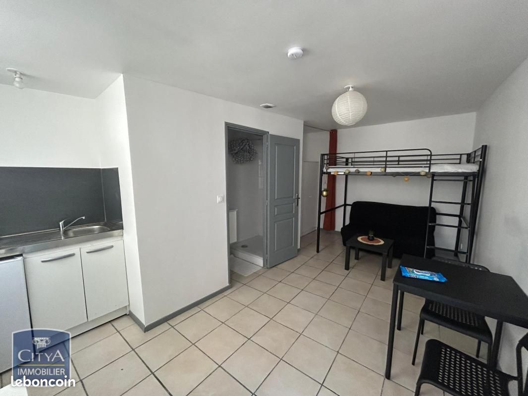 Appartement 1 pièce 25 m² · à Douai · 25 m² · 550 €/mois